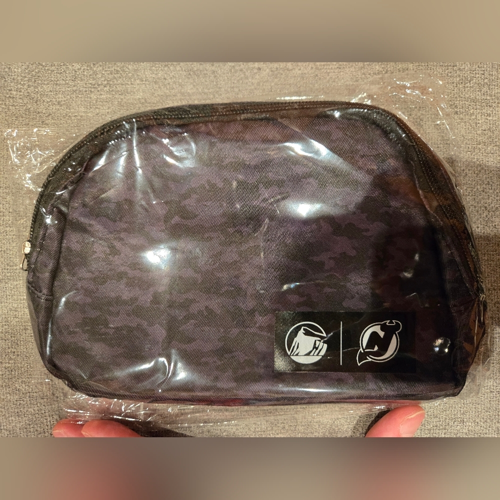 New Jersey Devils Camo Fanny Pack